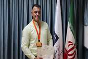 علیرضا مقدم، قهرمان رقابت‌های فیزیک بدن در دسته بزرگسالان شد