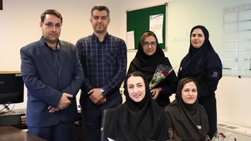 تجلیل از کارشناس بهداشت حرفه ای و روانشناسان بیمارستان ضیائیان به مناسبت گرامیداشت روز روانشناس و بهداشت حرفه ای