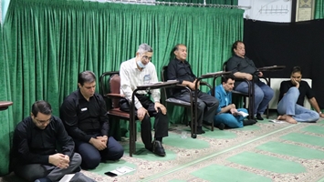 برگزاری مراسم پرفیض زیارت عاشورا و عزاداری اباعبدالله الحسین (ع) در بیمارستان ضیائیان