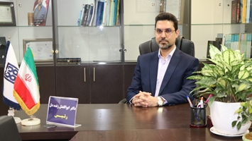 پیام تبریک دکتر ابوالفضل زنده‌دل، رئیس بیمارستان ضیائیان به مناسبت روز پرستار