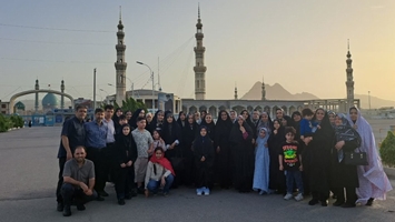 برگزاری اردوی یک‌روزه زیارتی قم و جمکران ویژه کارکنان بیمارستان ضیائیان