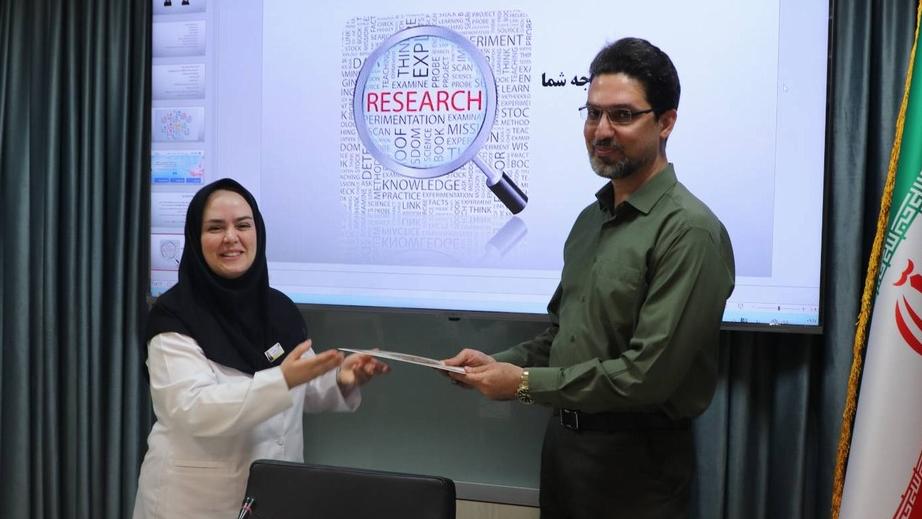 گرامیداشت روز پژوهش با تأکید بر نقش پژوهش در ارتقای خدمات درمانی در بیمارستان ضیائیان برگزار شد