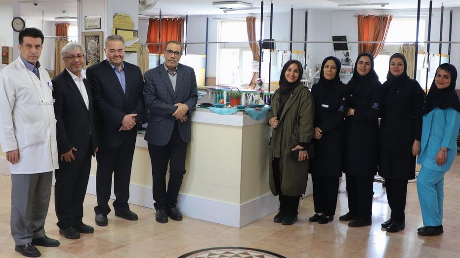 بازدید نوروزی مسئولان دانشگاه علوم پزشکی تهران از بیمارستان ضیائیان